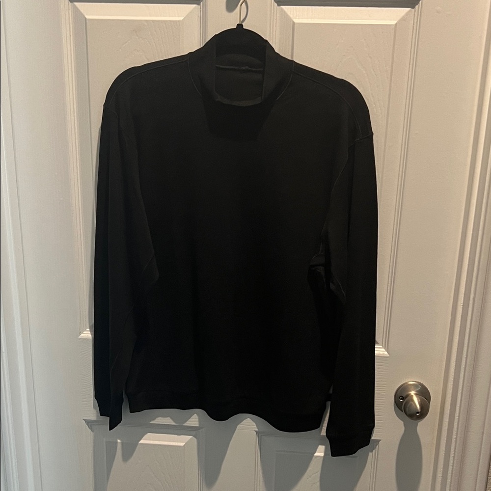 lululemon athletica Black Long Sleeve Tee